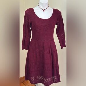 AEO American Eagle Outfitters 3/4 Sleeve, Burgundy, Knitted Dress Sz. L
